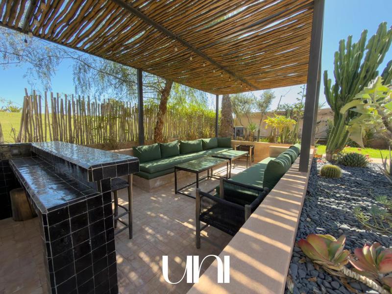 Villa - 640 m² - 11 pièces