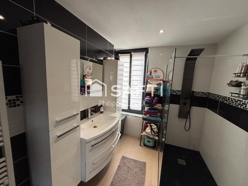 Maison de ville - 88 m² - 4 pièces