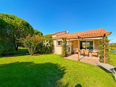 Maison - 140 m² - 5 pièces