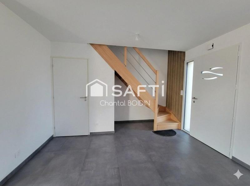 Maison - 93 m² - 4 pièces