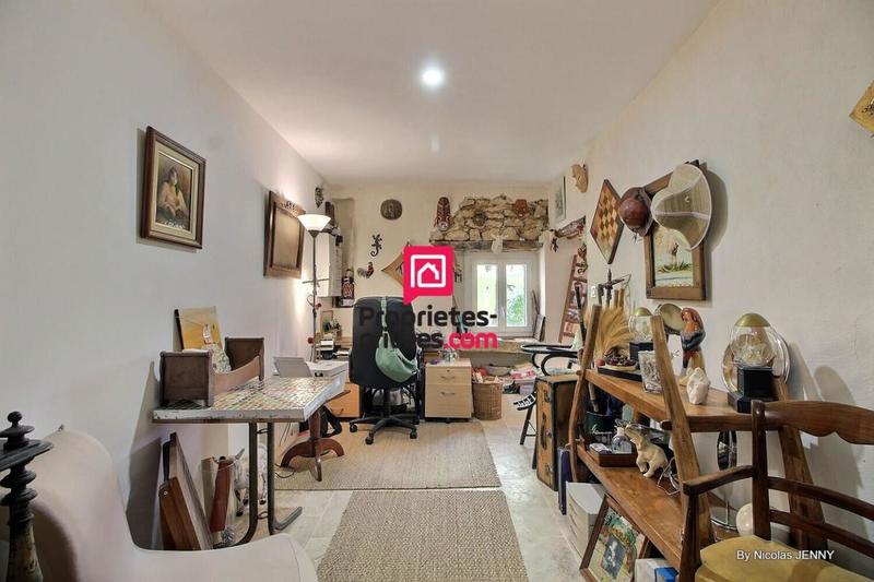 Mas - 179 m² - 5 pièces