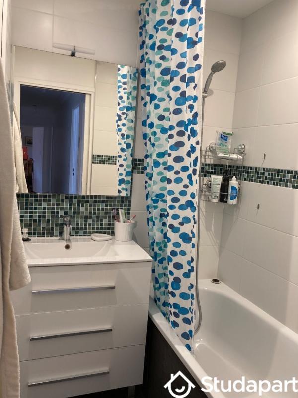 Chambre - 12 m² - 1 pièce