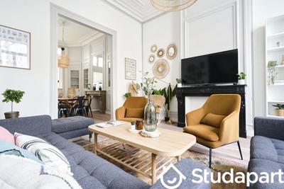 Chambre - 13 m² - 1 pièce