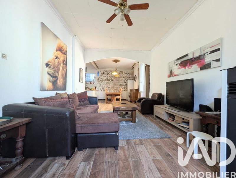 Maison - 200 m² - 7 pièces