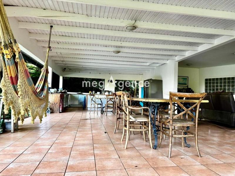 Maison de campagne - 415 m² - 10 pièces