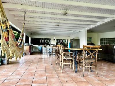 Maison de campagne - 415 m² - 10 pièces