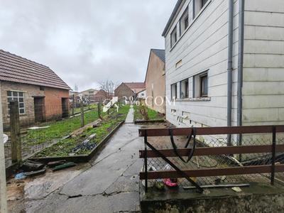 Maison de village - 130 m² - 5 pièces