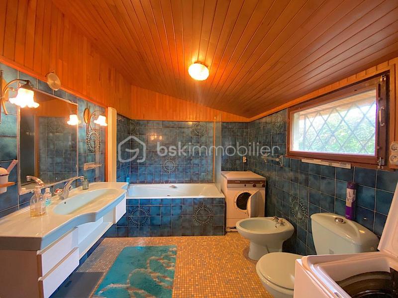 Maison - 150 m² - 5 pièces