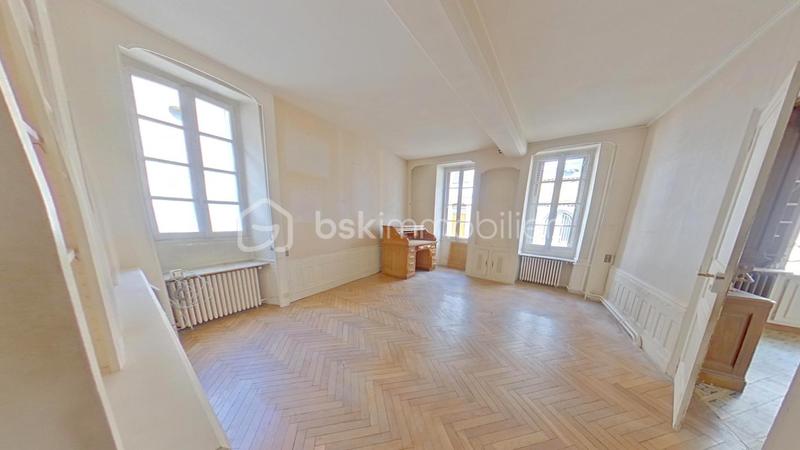 Immeuble - 303 m² - 9 pièces