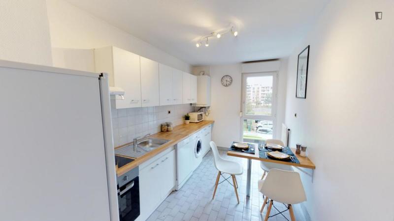 Chambre - 10 m² - 3 pièces