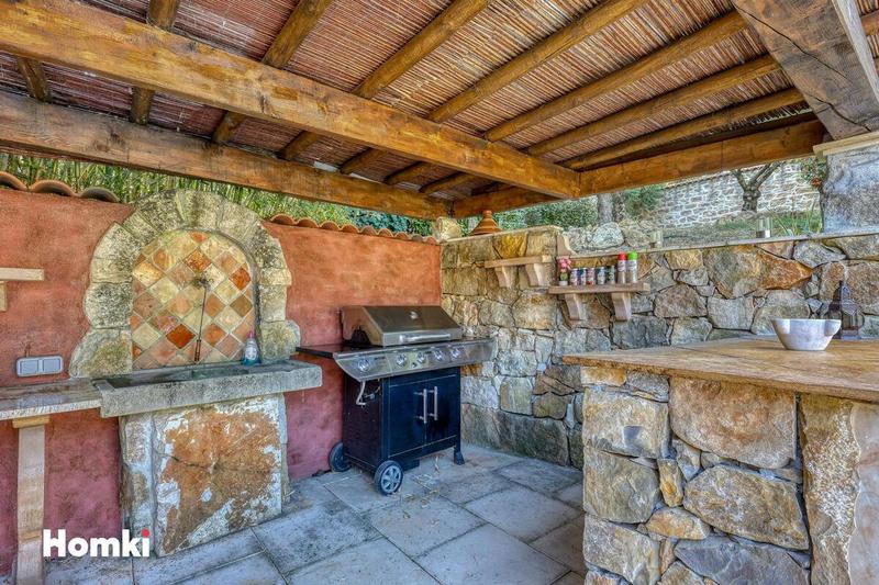 Villa - 209 m² - 6 pièces