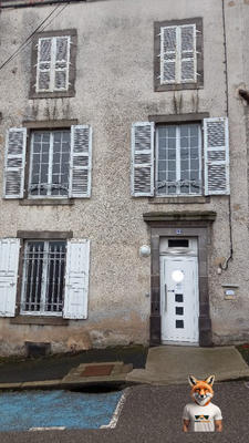 Maison - 240 m² - 9 pièces