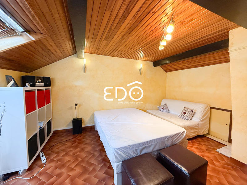 Maison - 96 m² - 5 pièces