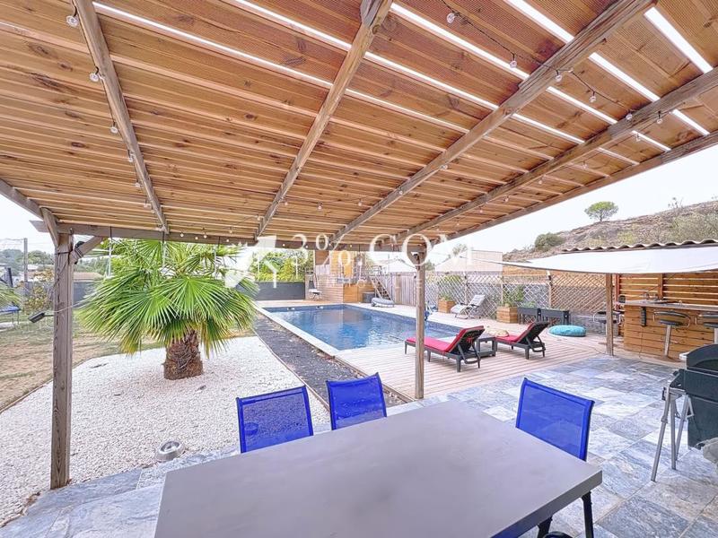 Maison - 148 m² - 6 pièces