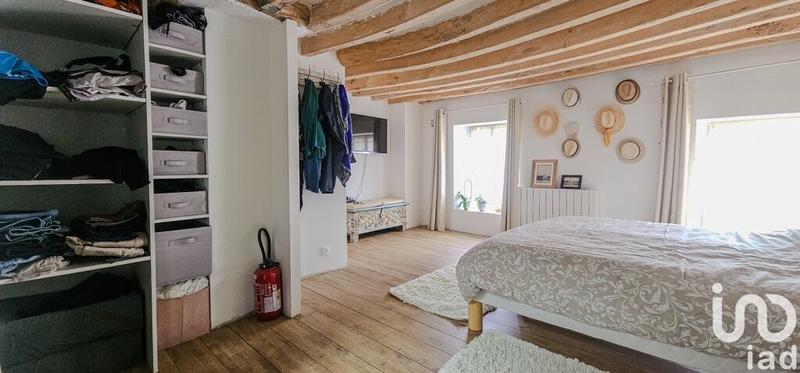 Maison - 235 m² - 8 pièces