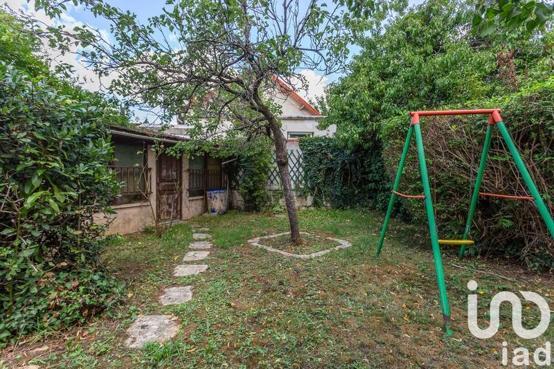 Maison - 121 m² - 6 pièces