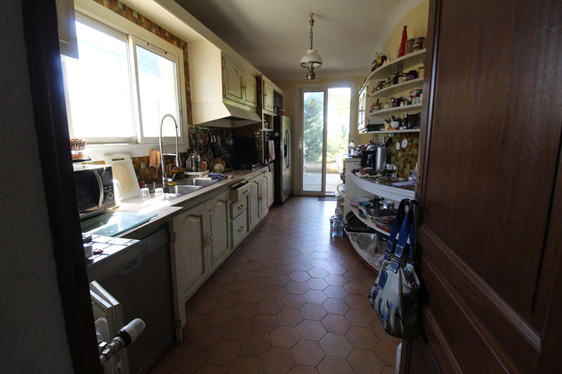 Mas - 550 m² - 10 pièces