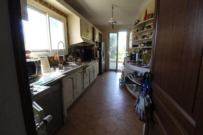 Mas - 550 m² - 10 pièces