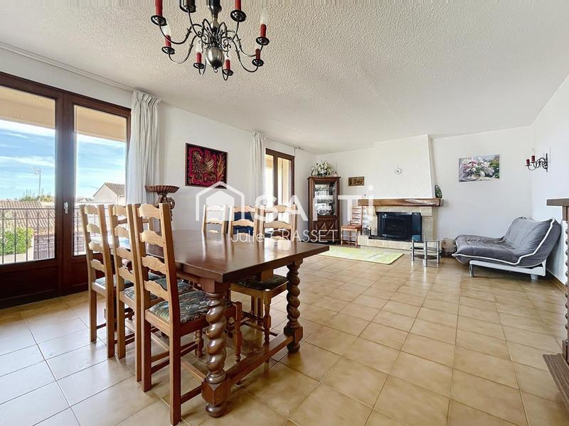 Maison - 143 m² - 6 pièces