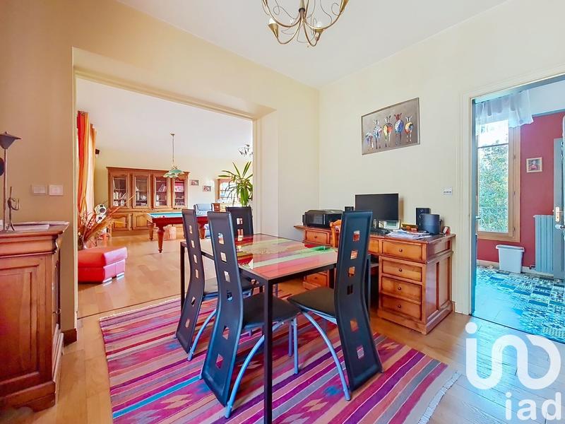 Maison - 206 m² - 8 pièces