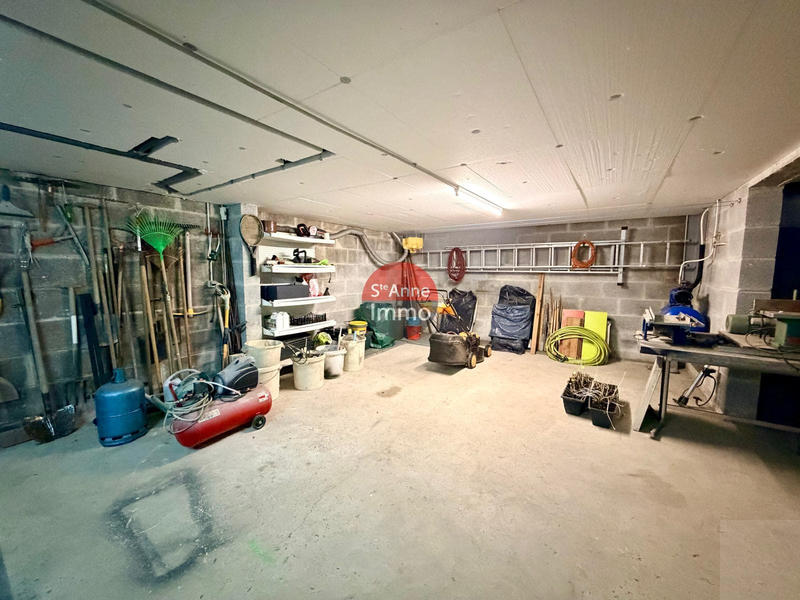 Maison - 200 m² - 10 pièces