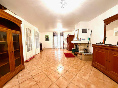 Maison - 87 m² - 4 pièces