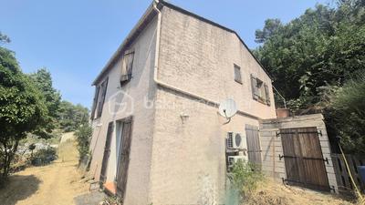 Villa - 100 m² - 4 pièces