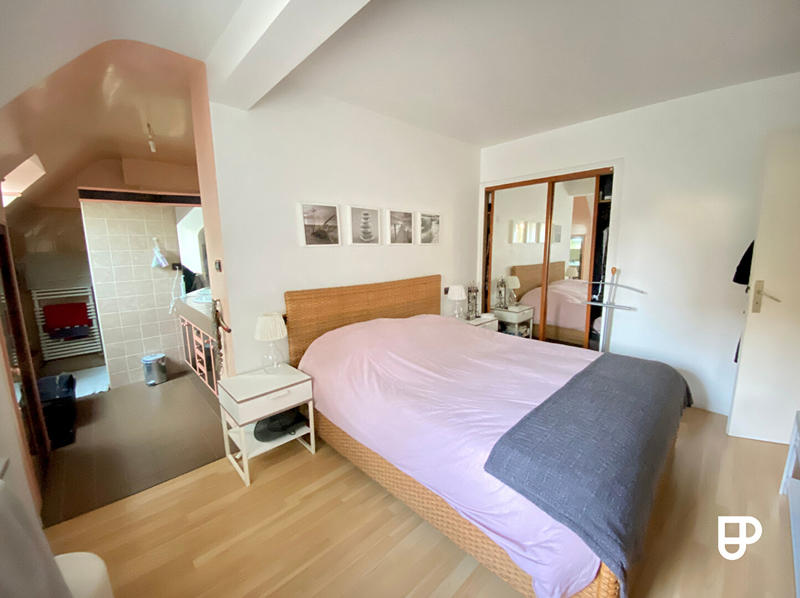 Maison - 172 m² - 7 pièces