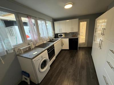 Maison de ville - 97 m² - 5 pièces