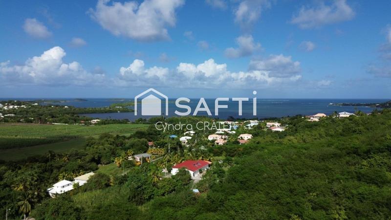 Maison - 242 m² - 8 pièces