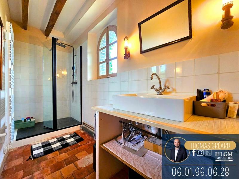 Longère - 240 m² - 8 pièces