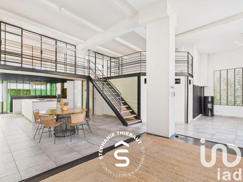 Maison - 156 m² - 6 pièces