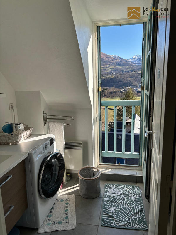 Maison traditionnelle - 100 m² - 5 pièces