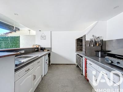 Maison - 140 m² - 5 pièces