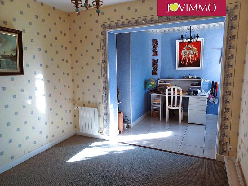 Maison - 210 m² - 9 pièces