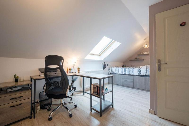 Maison - 150 m² - 5 pièces