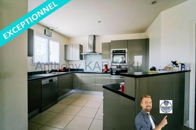 Maison - 110 m² - 4 pièces