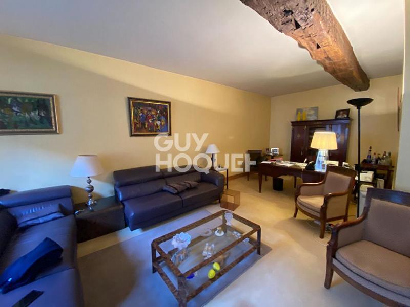 Immeuble - 740 m² - 15 pièces