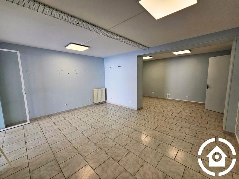 Local d'activités - 120 m²