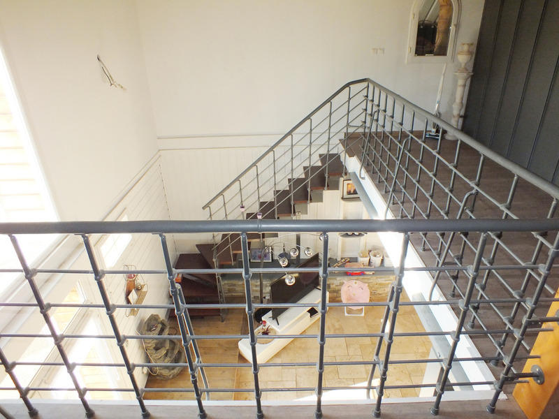 Maison en pierre - 310 m² - 8 pièces