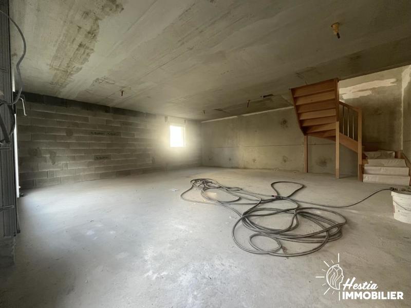 Maison - 95 m² - 5 pièces