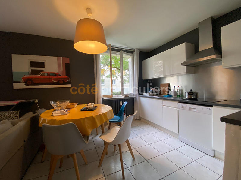 Appartement - 77 m² - 4 pièces