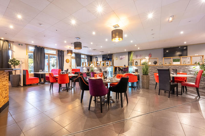 Local commercial - 306 m²