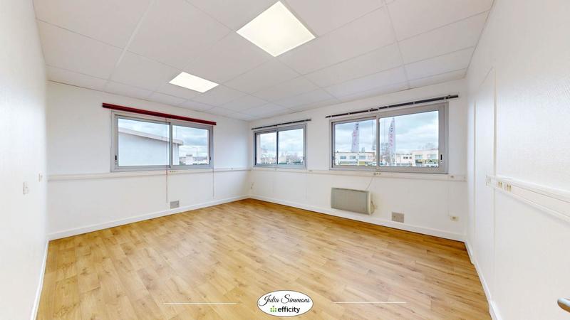 Bureau - 58 m² - 4 pièces