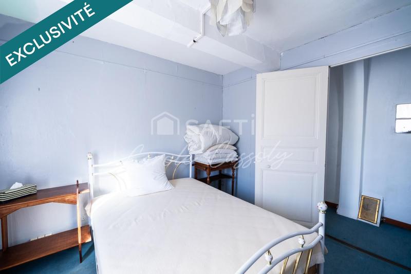 Maison de village - 233 m² - 9 pièces