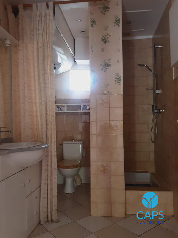 Appartement - 77 m² - 3 pièces