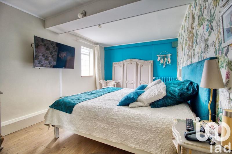 Maison - 164 m² - 8 pièces