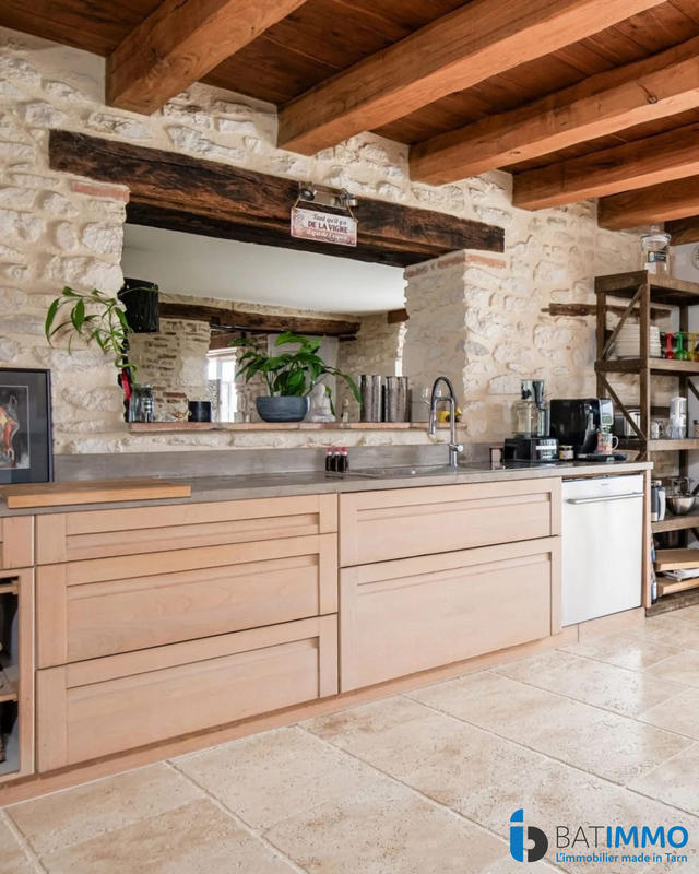 Maison - 308 m² - 8 pièces