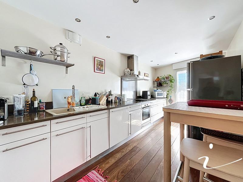 Appartement - 147 m² - 5 pièces