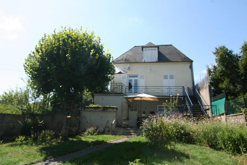 Maison - 122 m² - 6 pièces